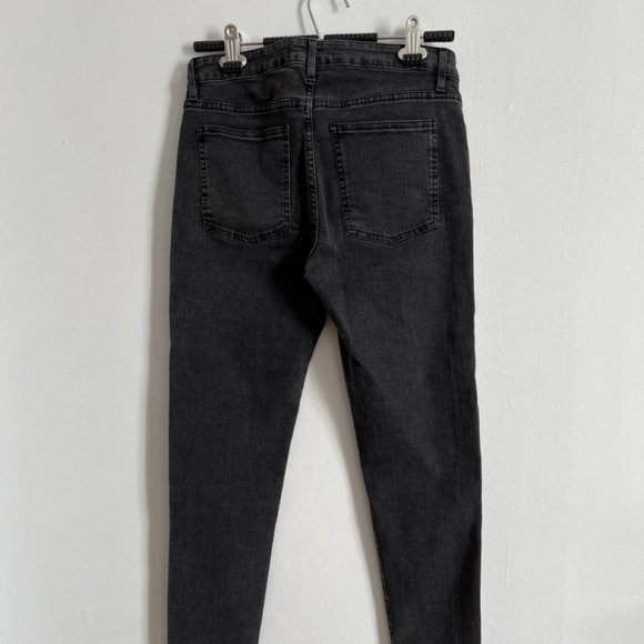 ACNE STUDIOS "Skin 5 Used Black" mid-rise skinny jeans - Picture 5 of 11